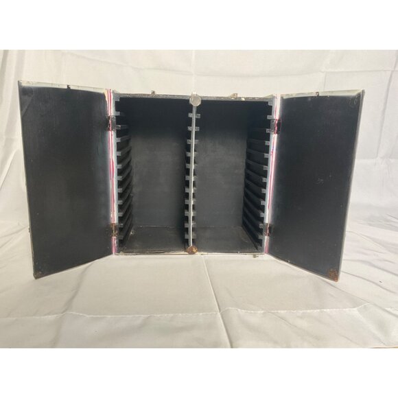 Wooden Storage Compartment with Fish Design - Picture 2 of 3